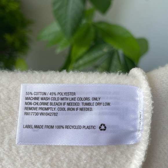 A New Day Cropped Sweatshirt in Cream/ Off-white/ Eggshell/ Ivory color, S - Picture 9 of 11